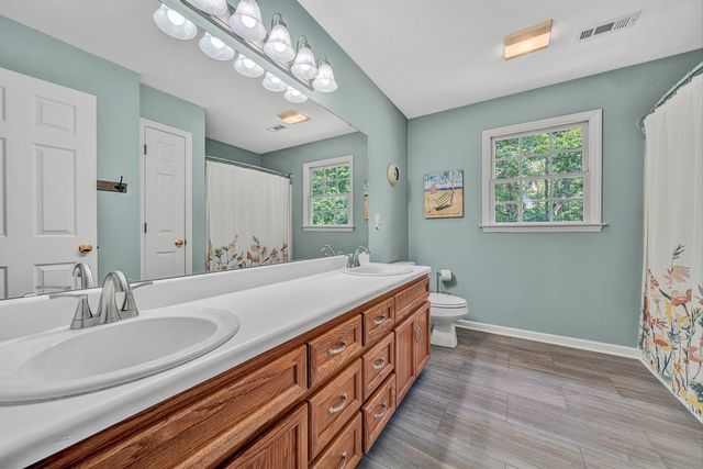 1067 Archway RD, Blue Ridge, VA 24064