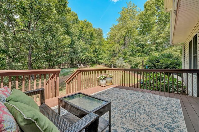 1067 Archway RD, Blue Ridge, VA 24064