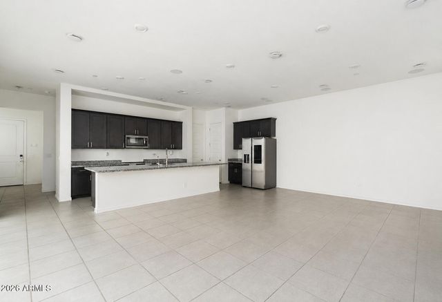 221 E BALSAM Drive, Chandler, AZ 85286