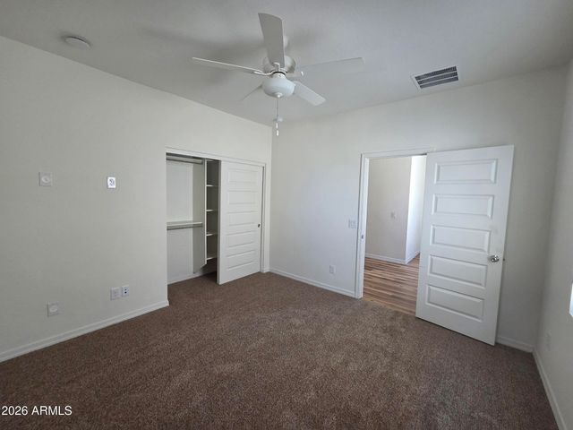221 E BALSAM Drive, Chandler, AZ 85286