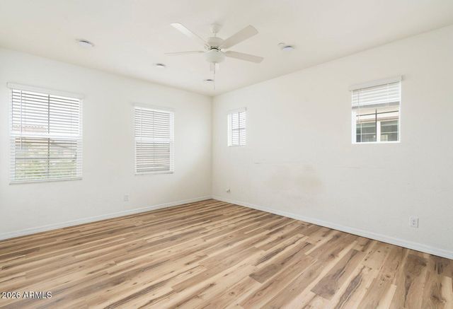 221 E BALSAM Drive, Chandler, AZ 85286
