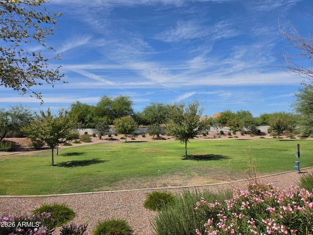 221 E BALSAM Drive, Chandler, AZ 85286
