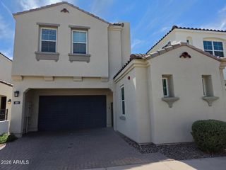 221 E BALSAM Drive, Chandler, AZ 85286