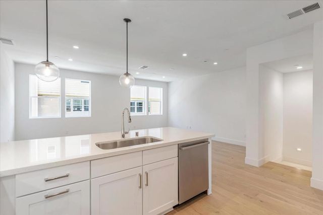 5007 Seashell Terrace, San Ramon, CA 94583