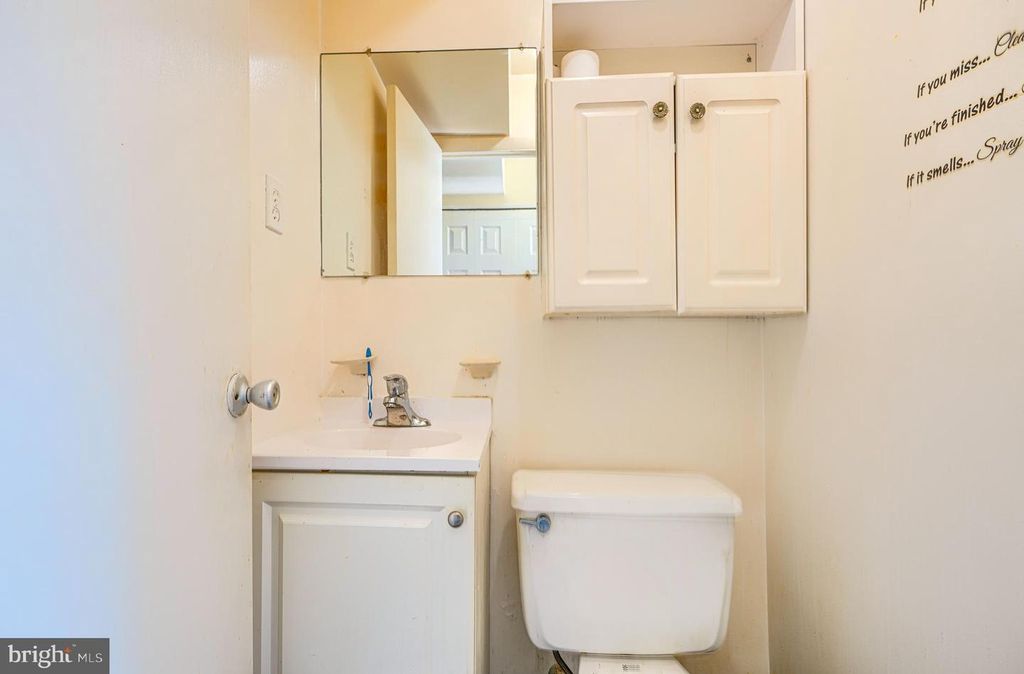 Image 10 of property listing at 2619 CAMBERWELL CT #2619, Baltimore, MD 21244