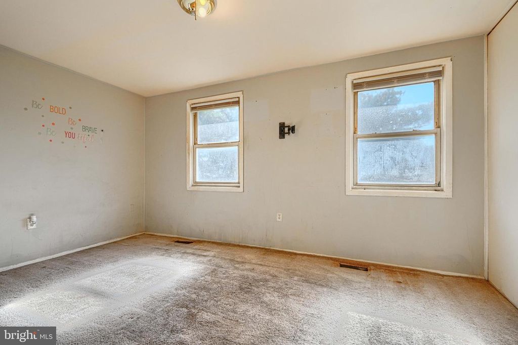 Image 14 of property listing at 2619 CAMBERWELL CT #2619, Baltimore, MD 21244