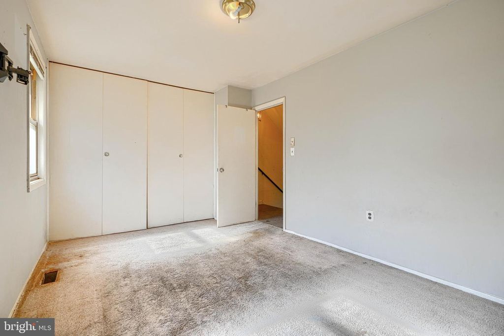 Image 15 of property listing at 2619 CAMBERWELL CT #2619, Baltimore, MD 21244
