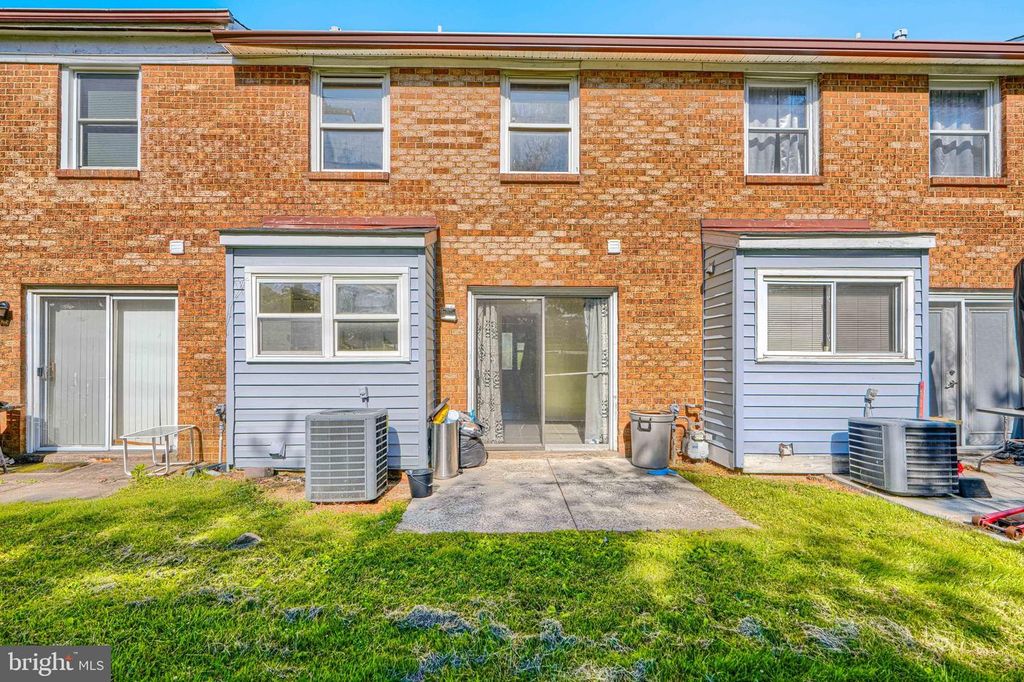 Image 19 of property listing at 2619 CAMBERWELL CT #2619, Baltimore, MD 21244