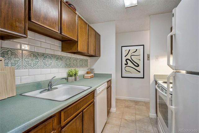 4800 E Hale Parkway 504N, Denver, CO 80220