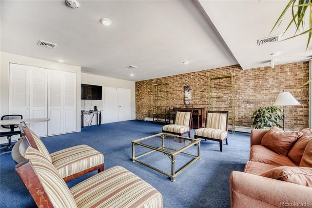 4800 E Hale Parkway 504N, Denver, CO 80220