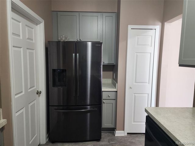 18106 Addington Drive, Commerce Twp, MI 48390