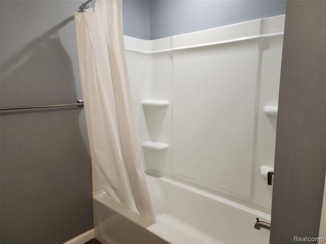 18106 Addington Drive, Commerce Twp, MI 48390