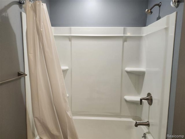 18106 Addington Drive, Commerce Twp, MI 48390