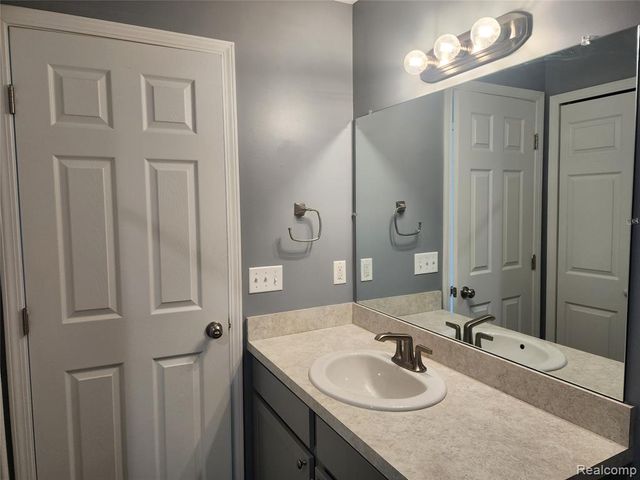 18106 Addington Drive, Commerce Twp, MI 48390