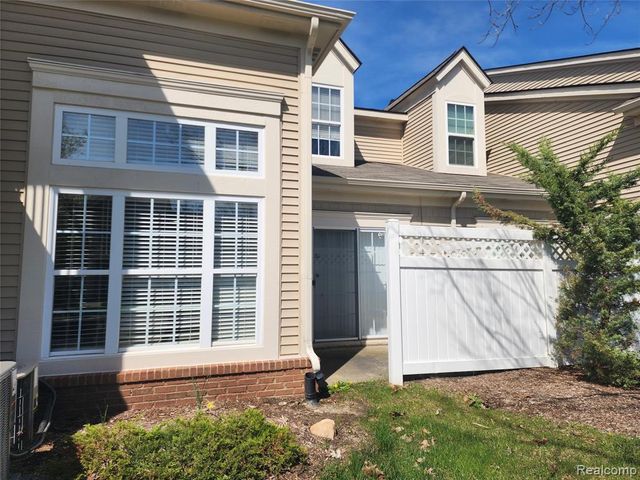 18106 Addington Drive, Commerce Twp, MI 48390