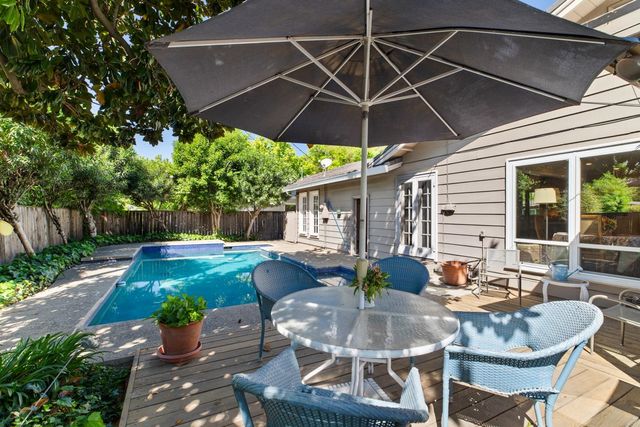 2418 W Rutledge Way, Stockton, CA 95207