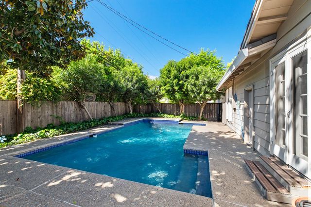 2418 W Rutledge Way, Stockton, CA 95207