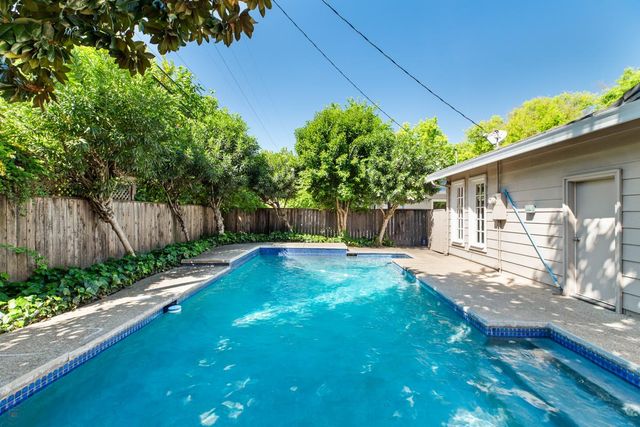 2418 W Rutledge Way, Stockton, CA 95207