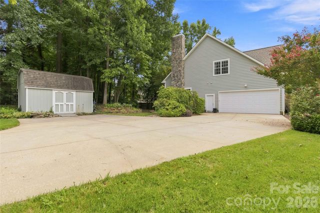 354 Robinson Road, Mooresville, NC 28117