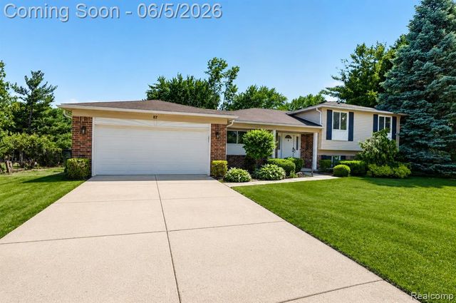 87 Duncan Drive, Troy, MI 48098