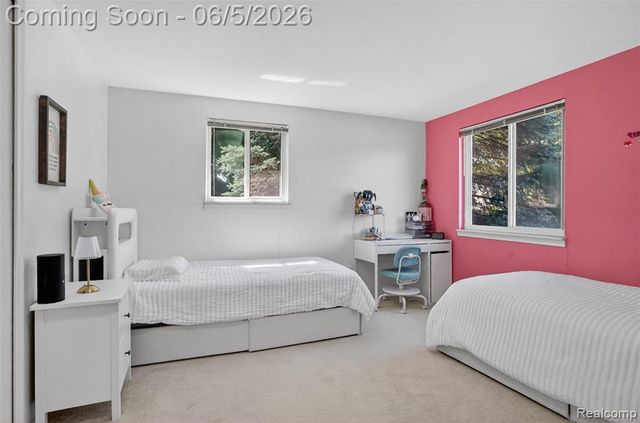 87 Duncan Drive, Troy, MI 48098