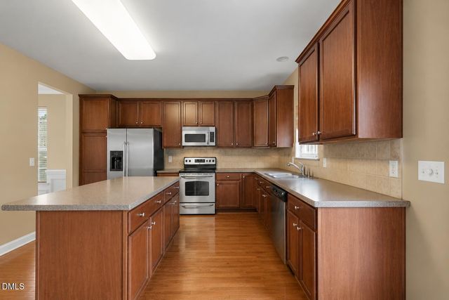 558 Redford Place Drive, Rolesville, NC 27571