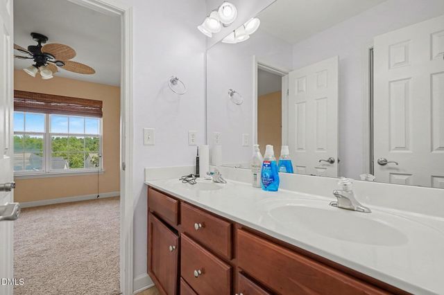 558 Redford Place Drive, Rolesville, NC 27571