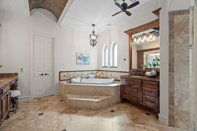 664 Manor Drive, Argyle, TX 76226