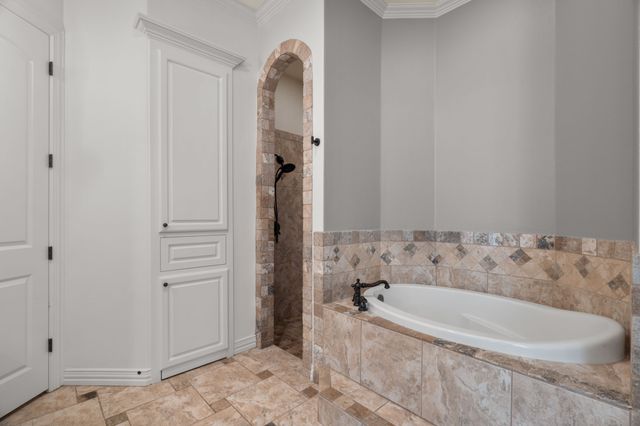 664 Manor Drive, Argyle, TX 76226