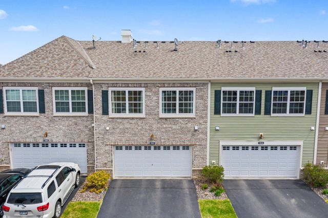 7217 Jewel Lane N 902, Maple Grove, MN 55311