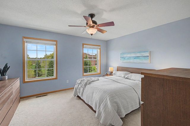 7217 Jewel Lane N 902, Maple Grove, MN 55311
