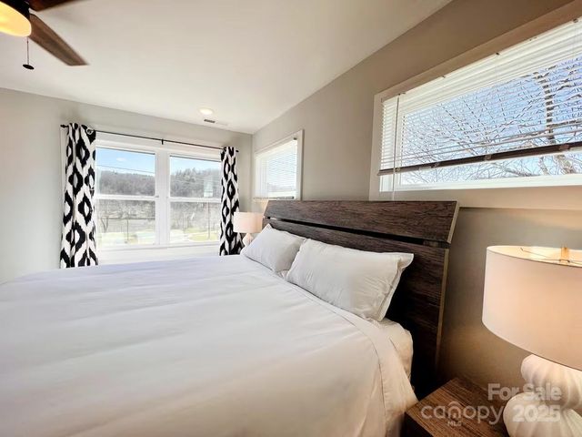 1057 Riverside Drive, Asheville, NC 28804