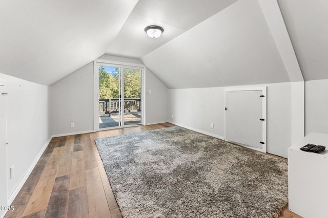 313 Hidden Acres Drive, Merlin, OR 97532