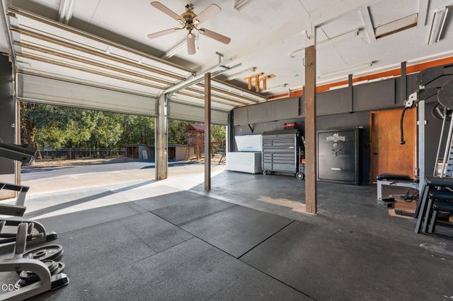 313 Hidden Acres Drive, Merlin, OR 97532