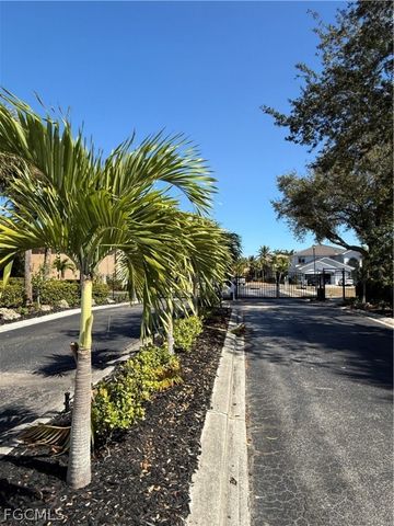 6612 Plantation Preserve CIR N, Fort Myers, FL 33966