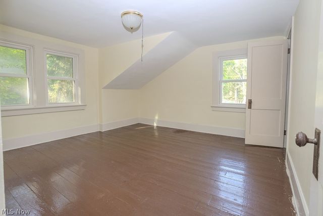 26240 Pettibone Road, Bedford, OH 44146