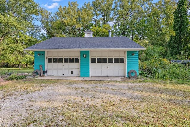 26240 Pettibone Road, Bedford, OH 44146