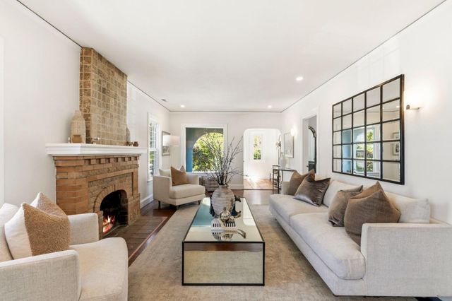 1105 Summer Avenue, Burlingame, CA 94010