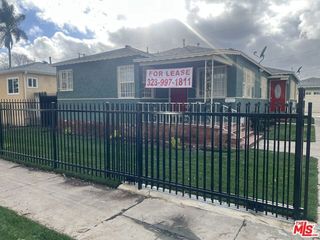 10515 S Hoover Street, Los Angeles, CA 90044