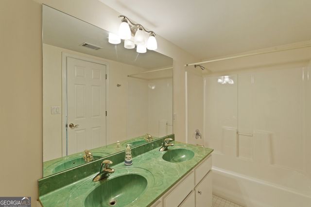 1629 Eagle Neck Drive NE, Townsend, GA 31331