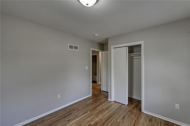 3535 N CHELSEA Avenue, Kansas City, MO 64117