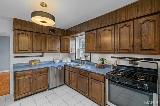 4227 Prather Avenue, St Louis, MO 63109