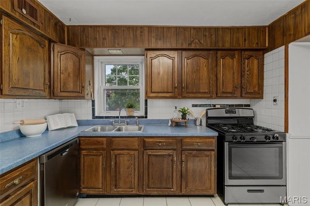4227 Prather Avenue, St Louis, MO 63109
