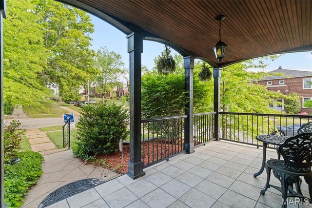 4227 Prather Avenue, St Louis, MO 63109
