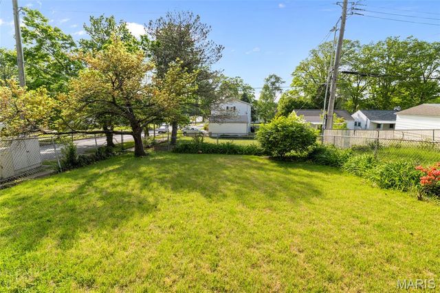 4227 Prather Avenue, St Louis, MO 63109