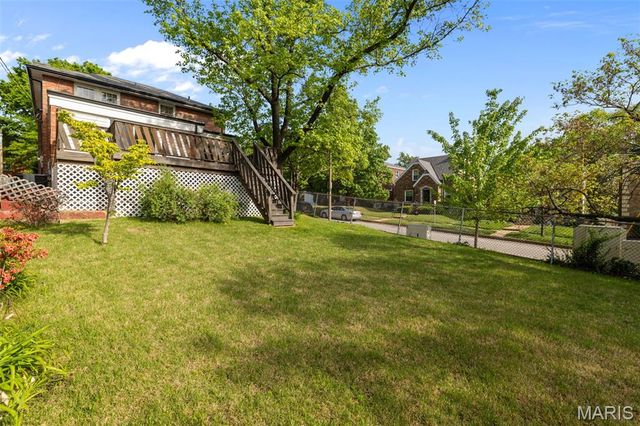 4227 Prather Avenue, St Louis, MO 63109