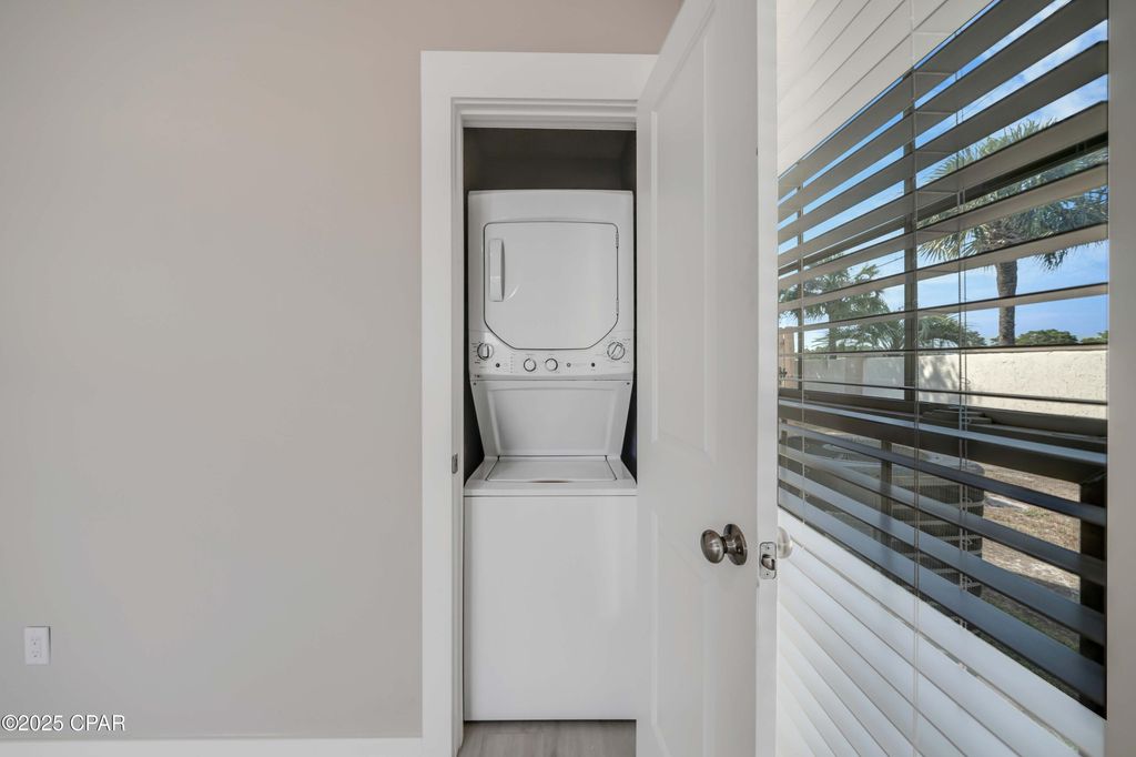 Image 10 of property listing at 17462 Front Beach Road 16C, Panama City Beach, FL 32413