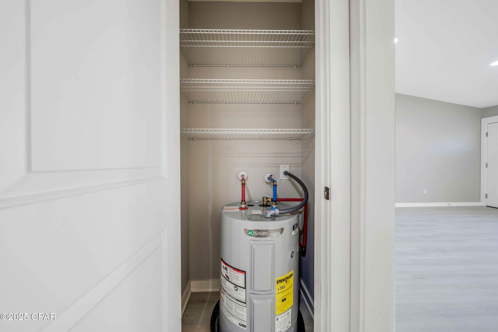 Image 19 of property listing at 17462 Front Beach Road 16C, Panama City Beach, FL 32413