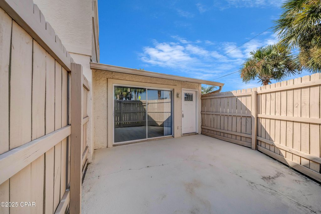 Image 20 of property listing at 17462 Front Beach Road 16C, Panama City Beach, FL 32413
