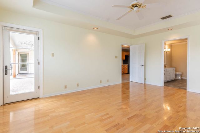 311 S SOMEDAY DR, Boerne, TX 78006